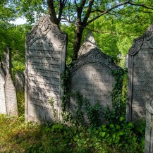 Jewish cemetery and ceremonial hall